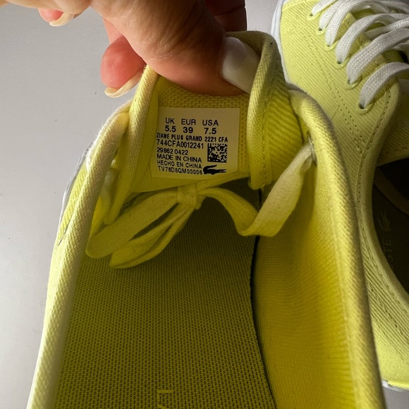 Lacoste WOMEN'S ZIANE PLUS GRAND LEATHER SNEAKERS - Picture 6 of 7